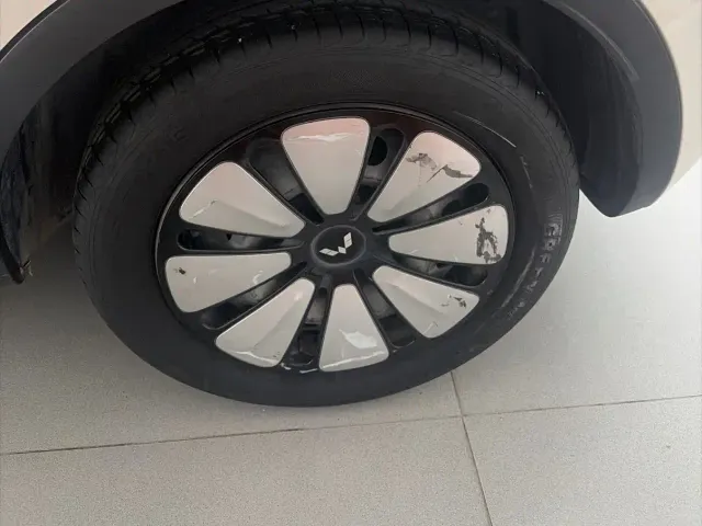 Wuling Bingo — Фото автомобиля 4