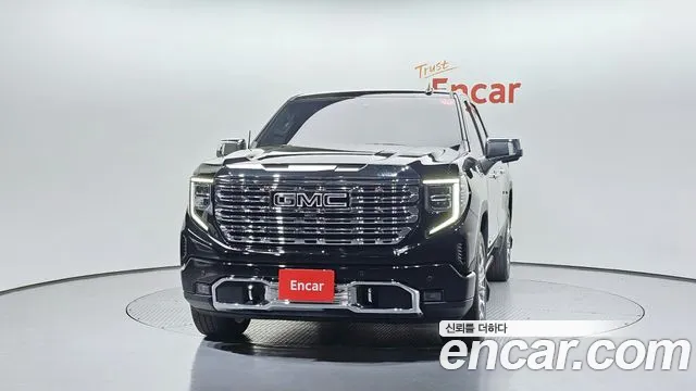 GMC Sierra — Фото автомобиля 2