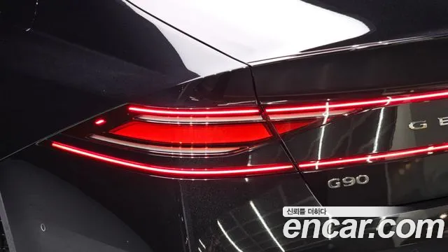 Genesis G90 RS4 — Фото автомобиля 8