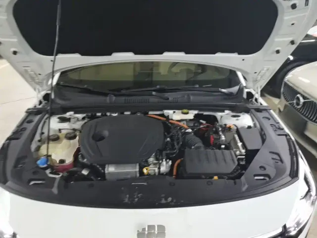 Geely Galaxy L6 — Фото автомобиля 19