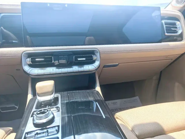 BAIC BJ60 Thunder — Фото автомобиля 9