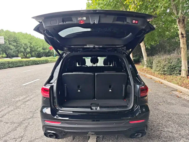 Mercedes-Benz GLB AMG — Фото автомобиля 19