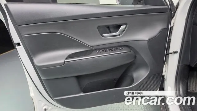Hyundai Kona — Фото автомобиля 13
