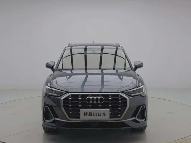 Audi Q3 — Фото автомобиля 2