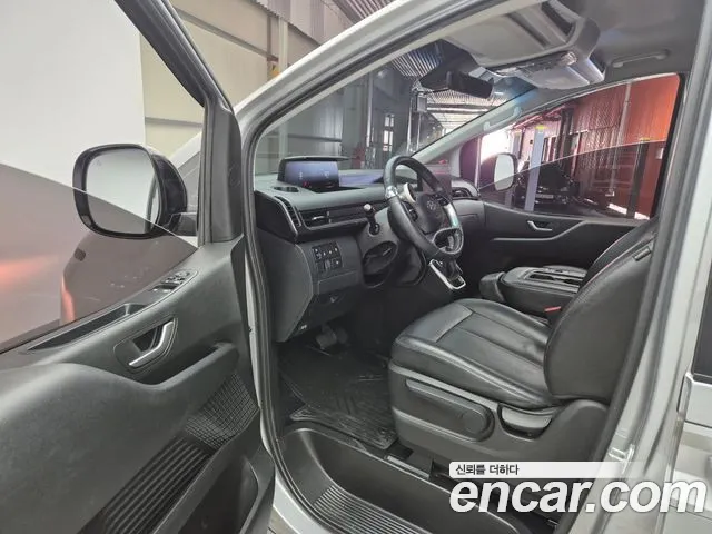 Hyundai Staria Staria Карго 3 места — Фото автомобиля 12
