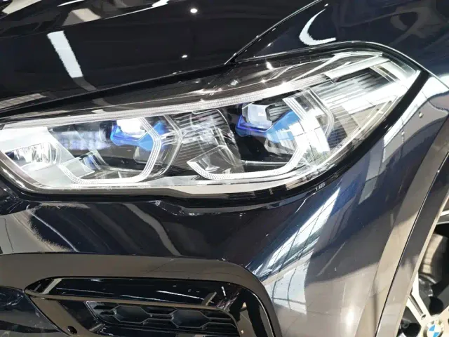 BMW BMW X6 2022 xDrive40i Premium M Sport Package — Фото автомобиля 7