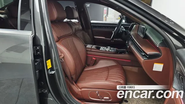 Genesis G90 — Фото автомобиля 26