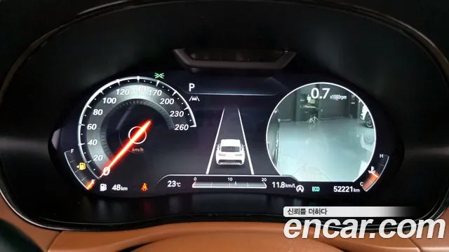 Genesis GV70 — Фото автомобиля 8