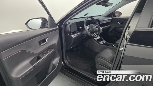 Hyundai Kona SX2 — Фото автомобиля 15