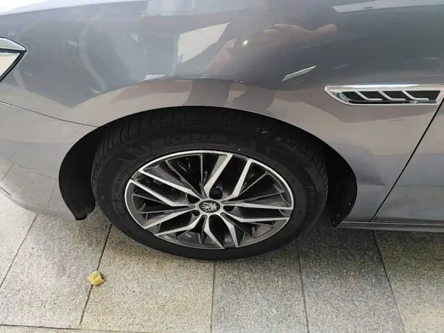 BYD Qin PLUS — Фото автомобиля 22