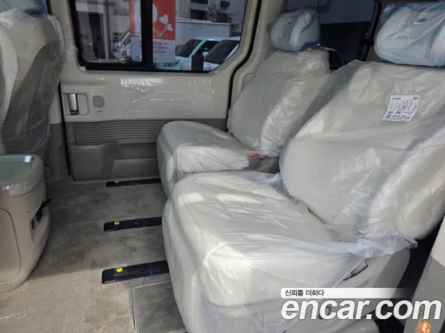 Hyundai Staria — Фото автомобиля 8