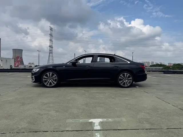 Audi A6L — Фото автомобиля 3