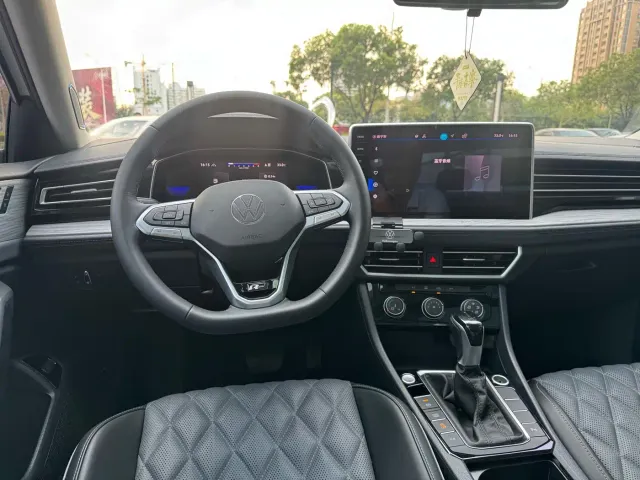 Volkswagen Sagitar — Фото автомобиля 17