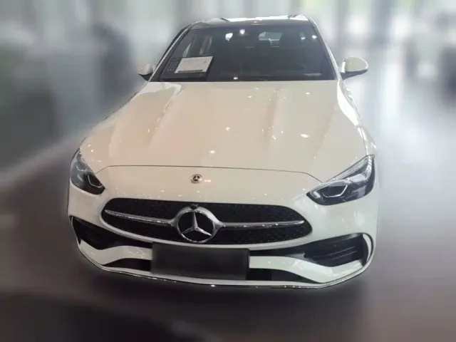 Mercedes-Benz C-Class — Фото автомобиля 4