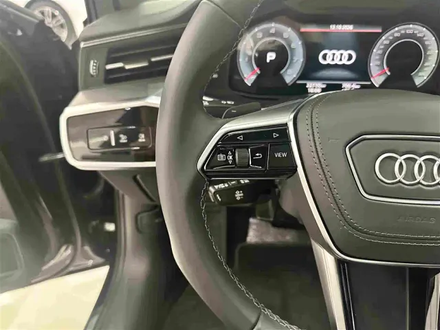 Audi A6L — Фото автомобиля 9