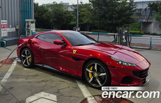 Фотография автомобиля — Ferrari Portofino