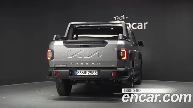 Kia Tasman Tasman 2.5T Бензин 4WD — Фото автомобиля 4