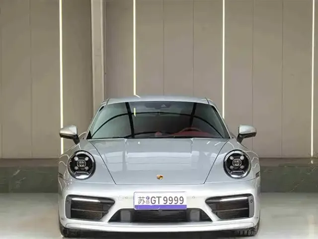 Porsche 911 — Фото автомобиля 11