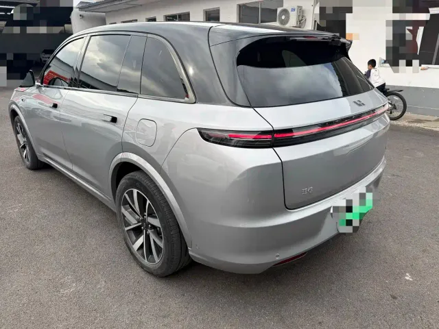 Li Auto L7 — Фото автомобиля 6