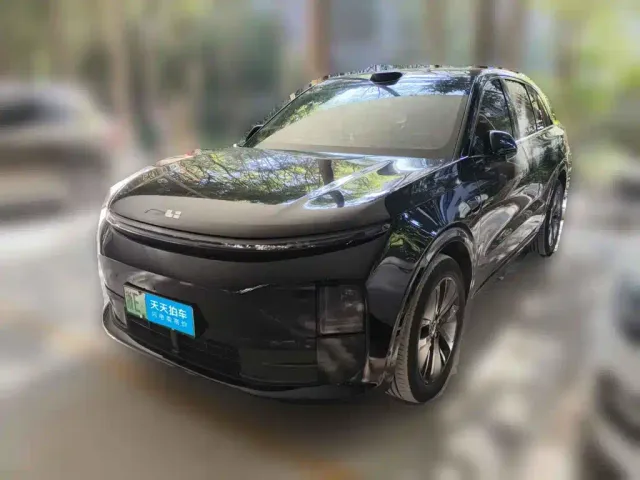 Фотография автомобиля — Li Auto L6