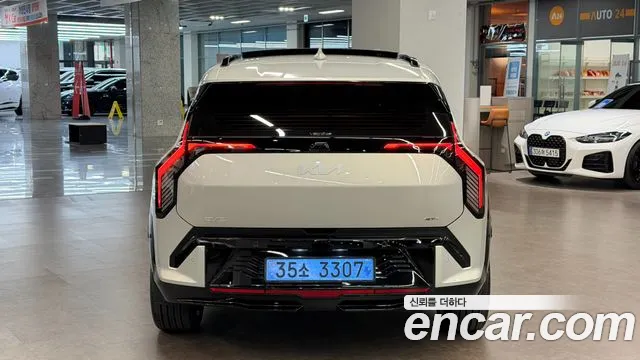 Kia EV3 — Фото автомобиля 4