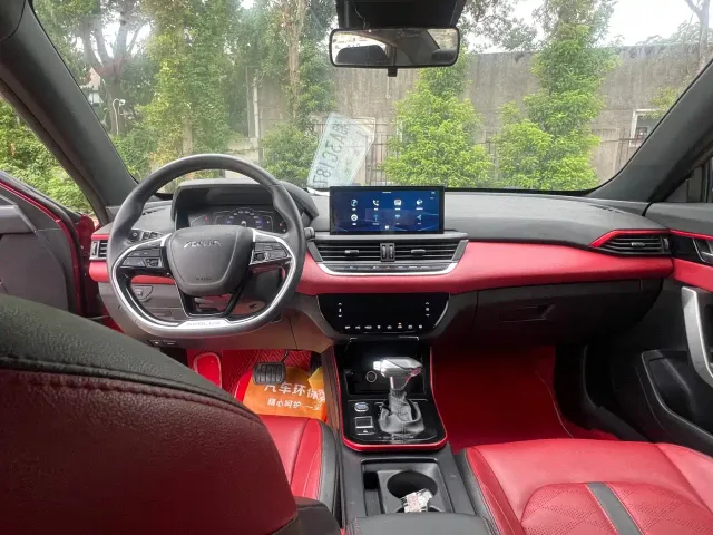 Dongfeng Yixuan — Фото автомобиля 7