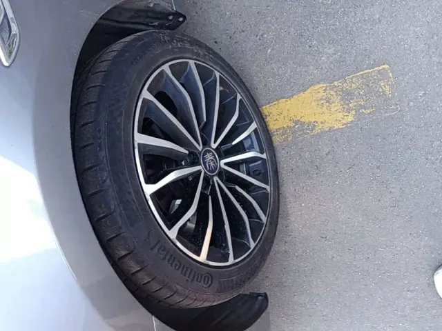 BYD Qin PLUS — Фото автомобиля 22