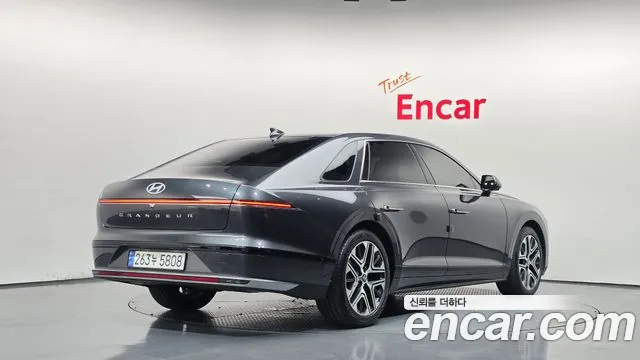 Hyundai Grandeur GN7 — Фото автомобиля 2