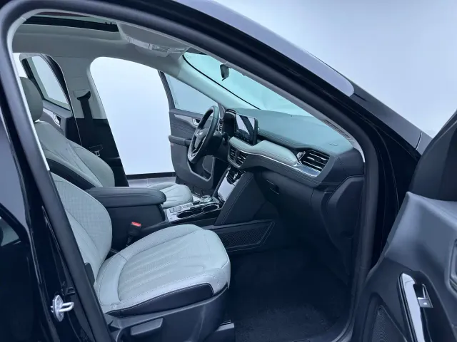 Ford Escape — Фото автомобиля 20