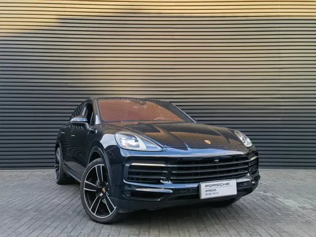 Porsche Cayenne — Фото автомобиля 3