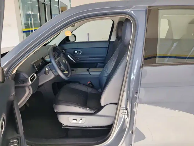 Leapmotor A10 — Фото автомобиля 9