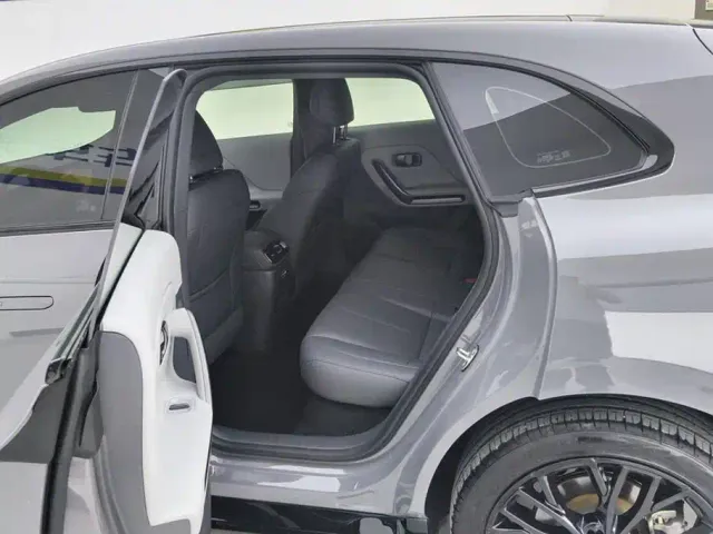 Leapmotor Lafa 5 — Фото автомобиля 11
