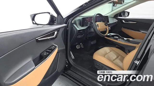 Kia EV6 Long Range — Фото автомобиля 3