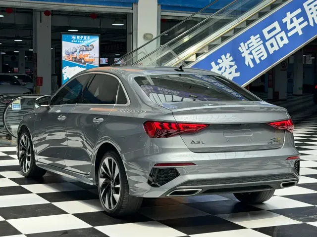 Audi A3 — Фото автомобиля 12