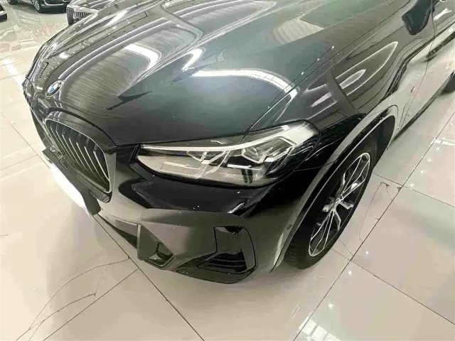 BMW X3 — Фото автомобиля 3
