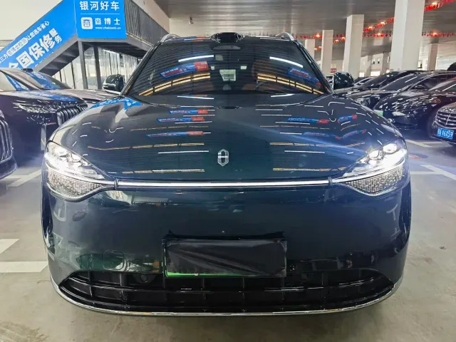 AITO Wenjie AITO M9 2024 Range Extender Max Edition 42kWh 6-seater — Фото автомобиля 2
