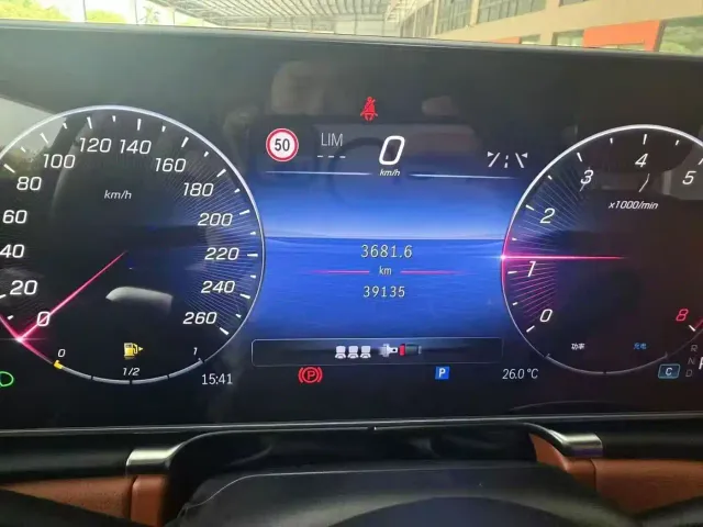 Mercedes-Benz S-Class — Фото автомобиля 4