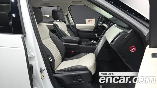 Land Rover Discovery — Фото автомобиля 11