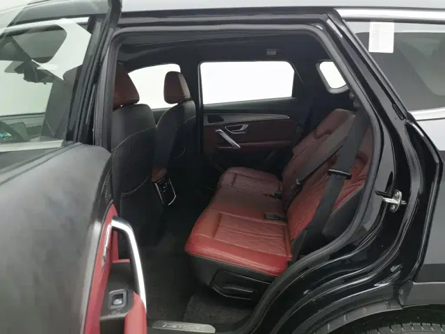 Jetour X70 Plus — Фото автомобиля 15
