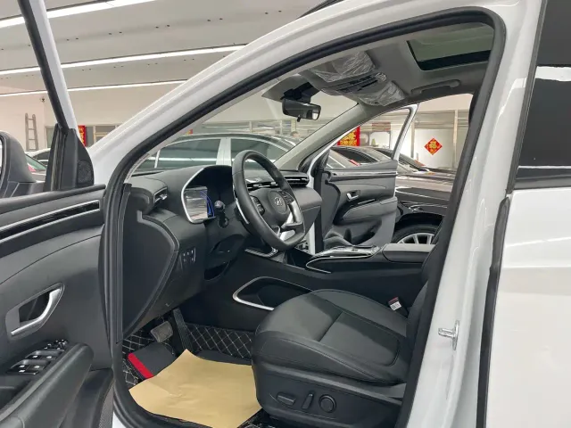 Hyundai Tucson — Фото автомобиля 7