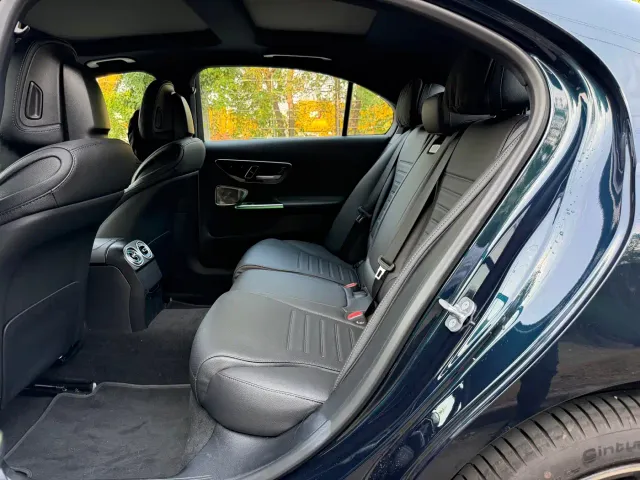 Mercedes-Benz C-Class — Фото автомобиля 14