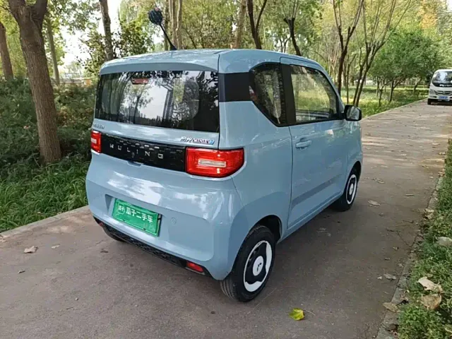 Wuling Hongguang Mini EV — Фото автомобиля 6