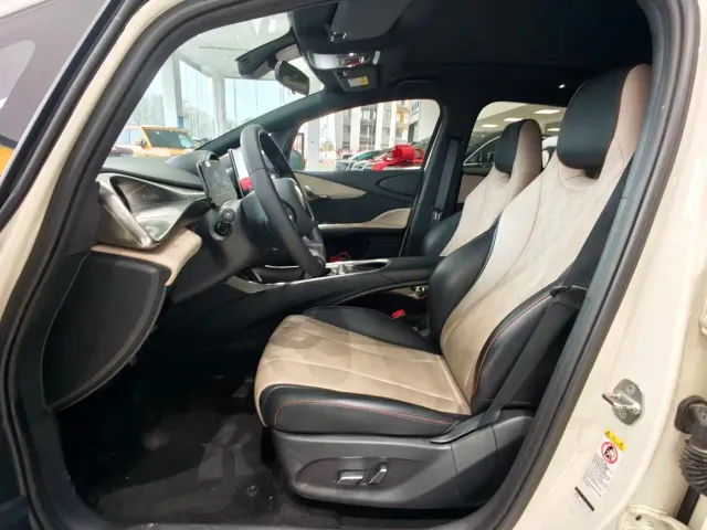 BYD Dolphin — Фото автомобиля 9