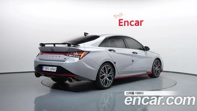 Hyundai AVANTE — Фото автомобиля 2