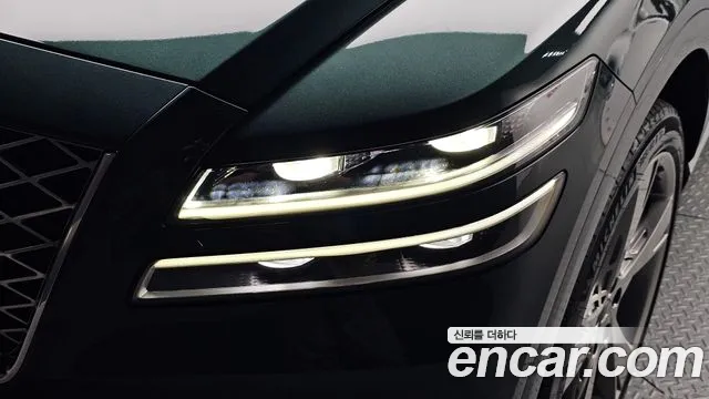 Genesis GV80 — Фото автомобиля 6