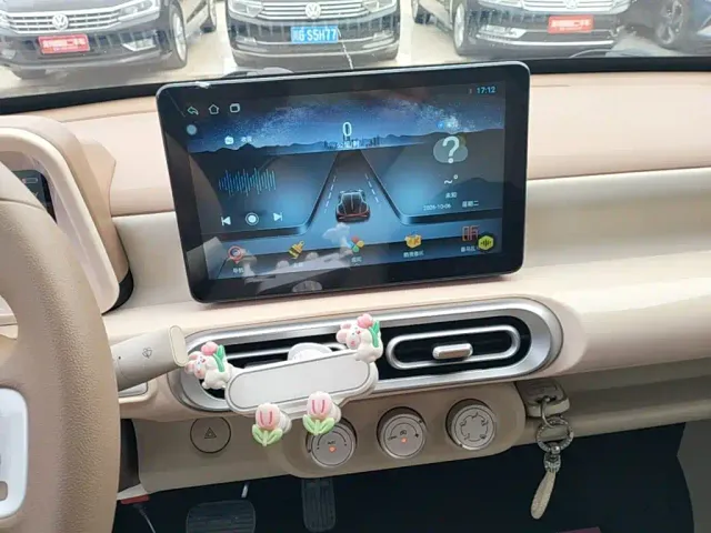 Wuling Hongguang Mini EV — Фото автомобиля 12