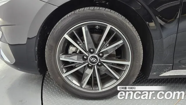 Hyundai Grandeur Новый Grandeur IG — Фото автомобиля 4