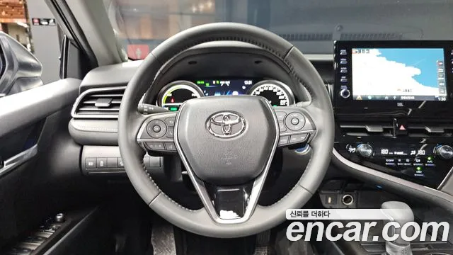 Toyota Camry — Фото автомобиля 12