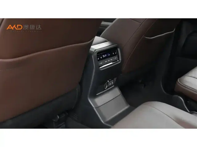 Toyota Prado — Фото автомобиля 10