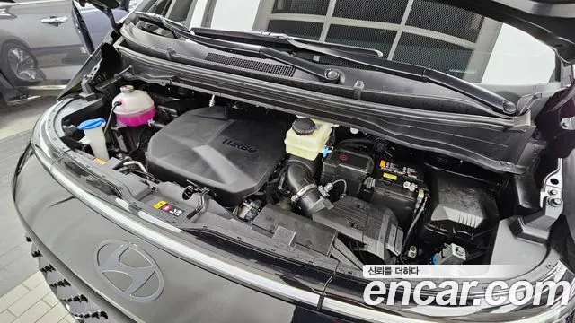 Hyundai Staria — Фото автомобиля 9